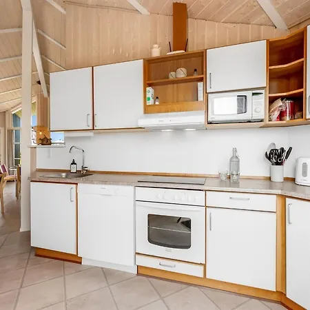 Eemil - 700m From The Sea By Interhome * Harboor