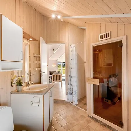 Eemil - 700m From The Sea By Interhome *