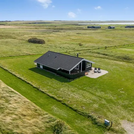 Eemil - 700m From The Sea By Interhome Harboør
